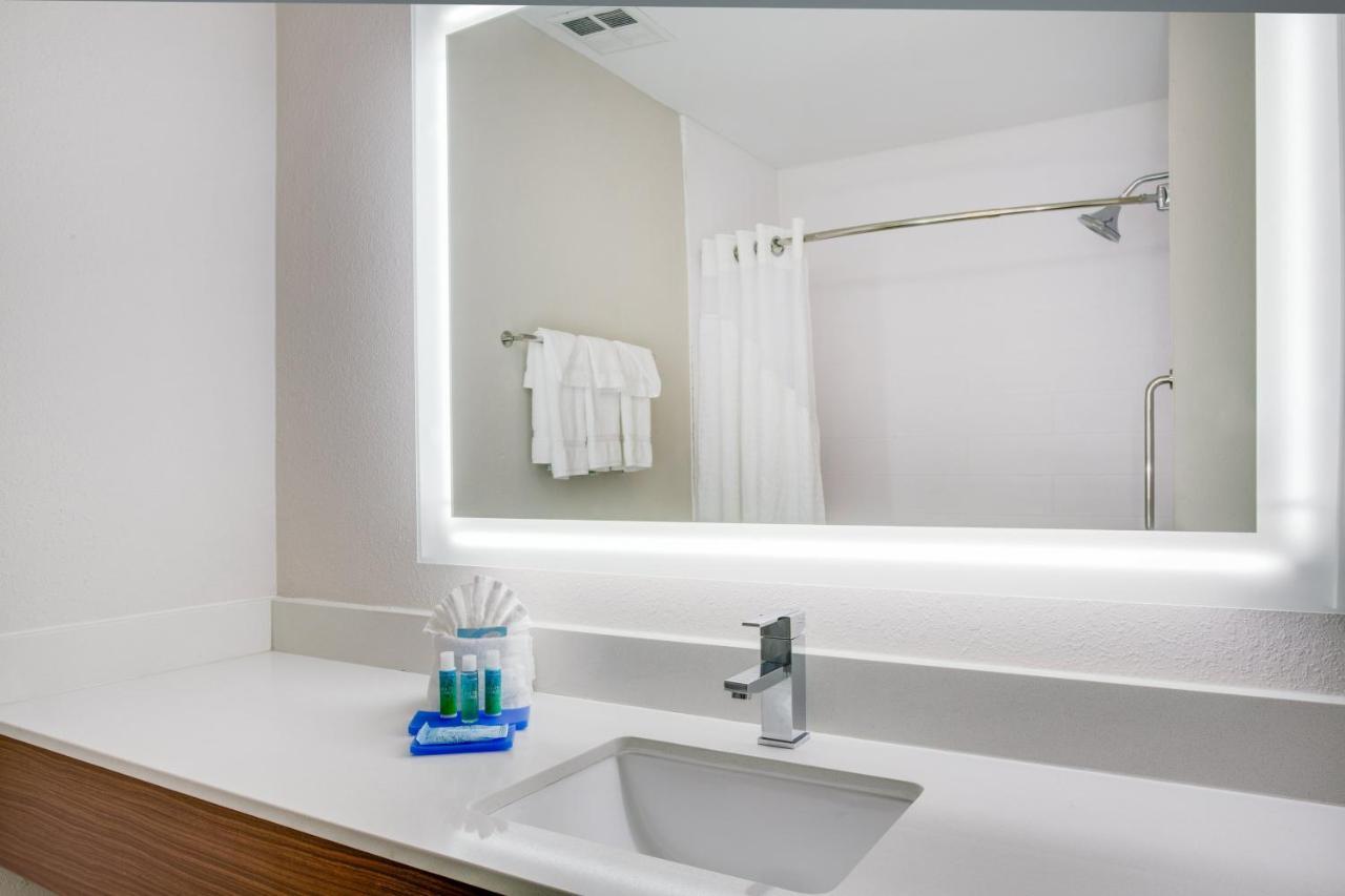 Holiday Inn Express & Suites. By Ihg Fleming Island Exterior foto